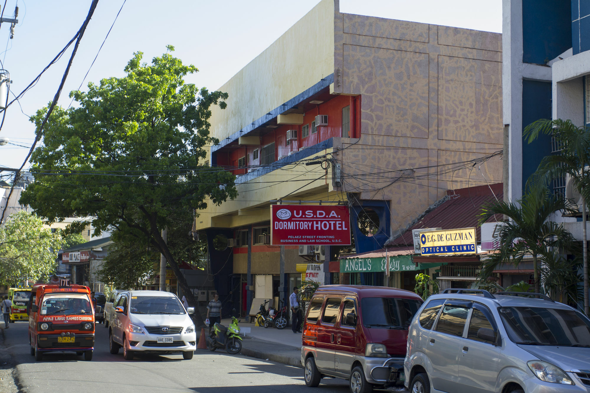 Usda Dormitory Hotel Cebu Exteriör bild