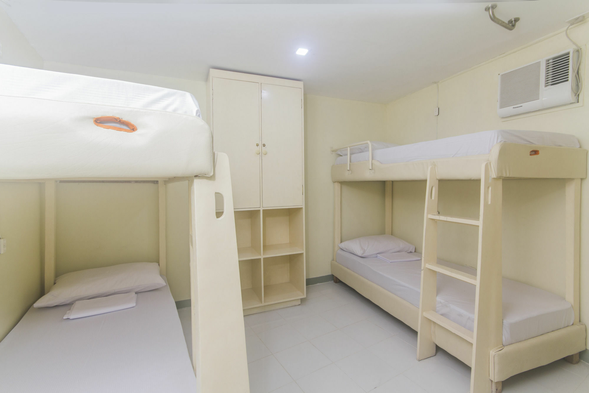 Usda Dormitory Hotel Cebu Exteriör bild